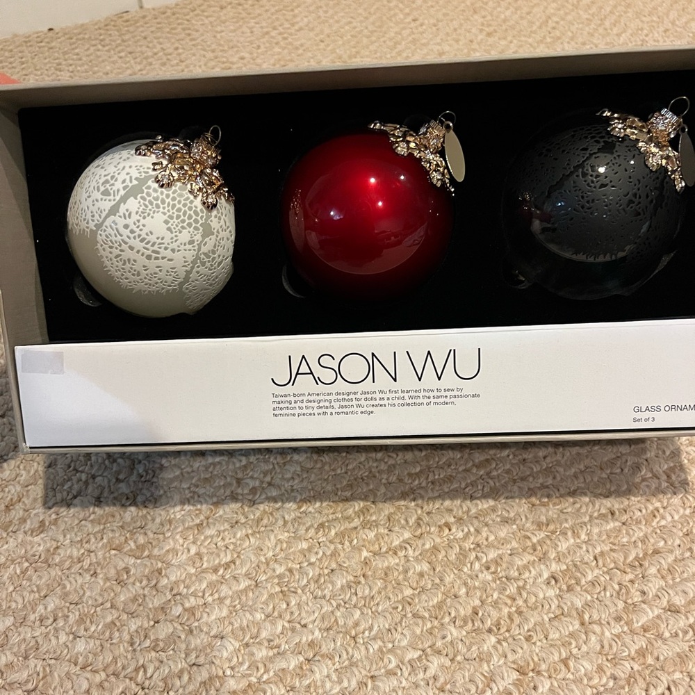 Jason Wu Glass Holiday Ornaments- Set of 3 new in box
